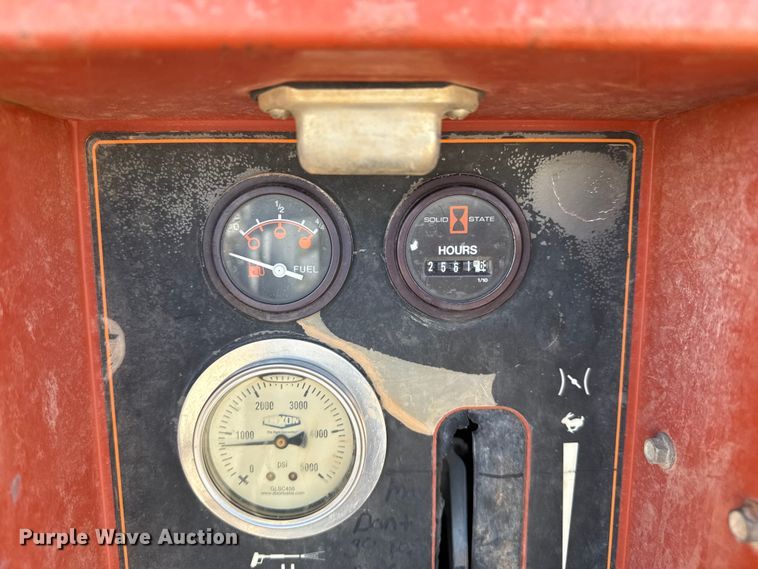 image for item EP0735 2001 Ditch Witch FX30 vacuum excavator