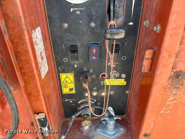 image for item EP0735 2001 Ditch Witch FX30 vacuum excavator