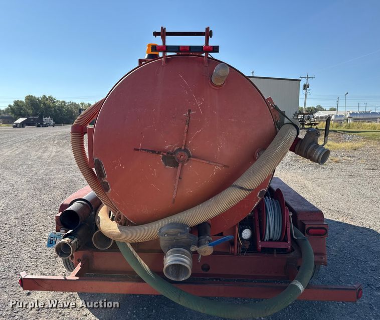 image for item EP0735 2001 Ditch Witch FX30 vacuum excavator