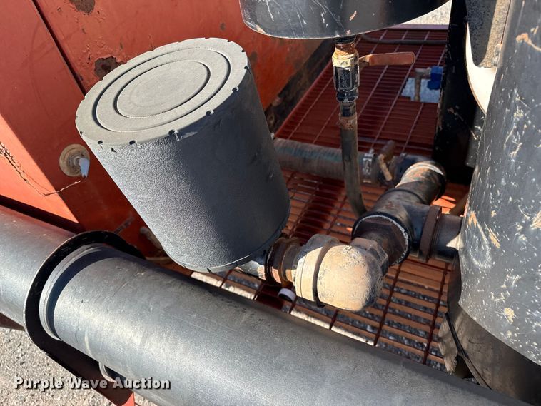 image for item EP0735 2001 Ditch Witch FX30 vacuum excavator