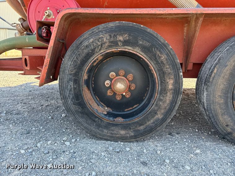 image for item EP0735 2001 Ditch Witch FX30 vacuum excavator