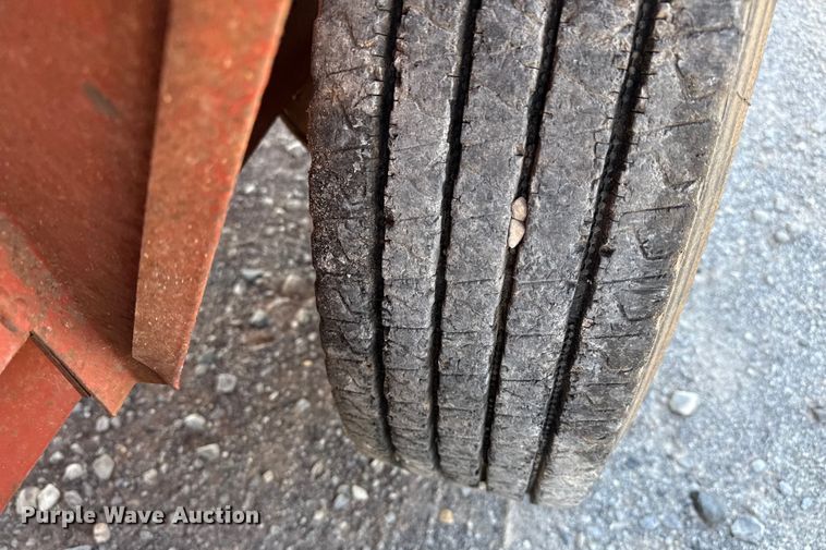 image for item EP0735 2001 Ditch Witch FX30 vacuum excavator