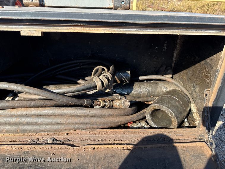 image for item EP0736 Superior SVL-90 vacuum lift