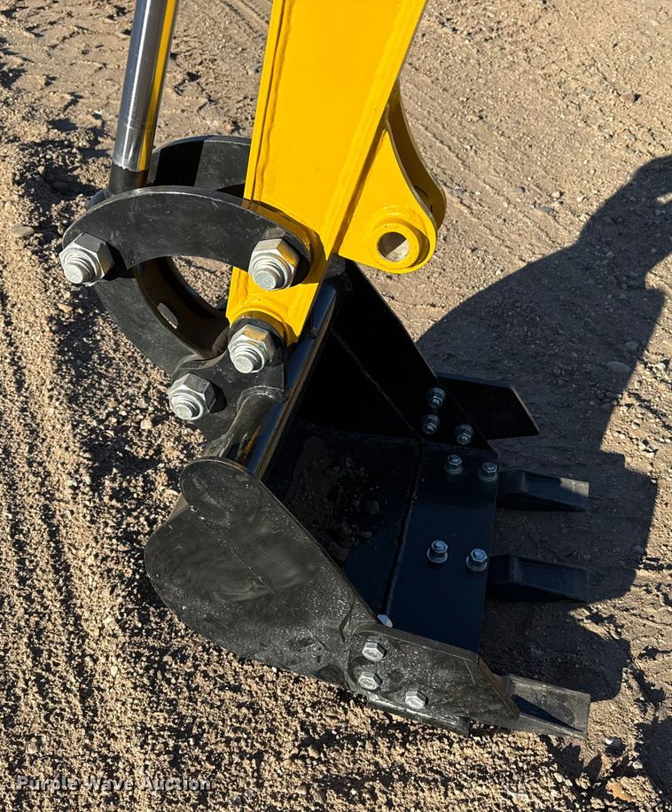 image for item EP0740 2022 Agrotk H12 mini excavator