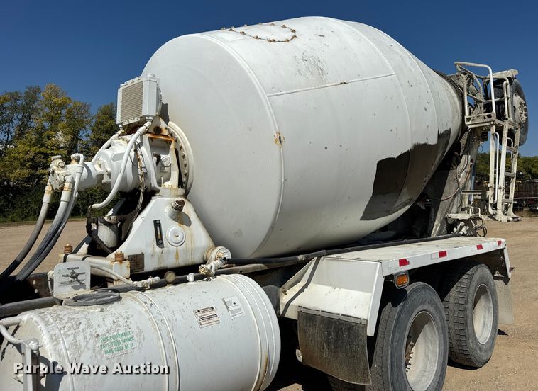 image for item ER0055 2009 Sterling L-Line ready mix truck