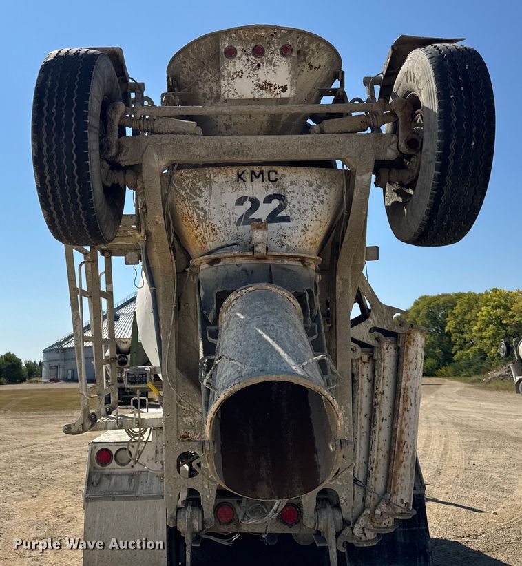 image for item ER0055 2009 Sterling L-Line ready mix truck