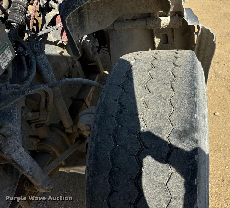 image for item ER0055 2009 Sterling L-Line ready mix truck