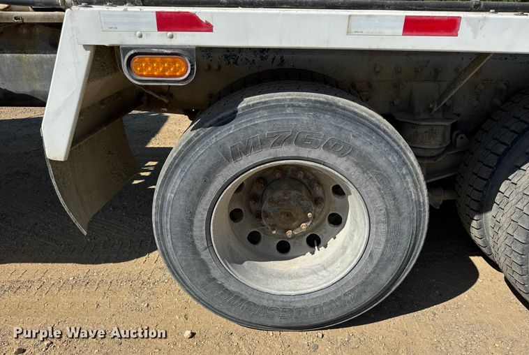 image for item ER0055 2009 Sterling L-Line ready mix truck