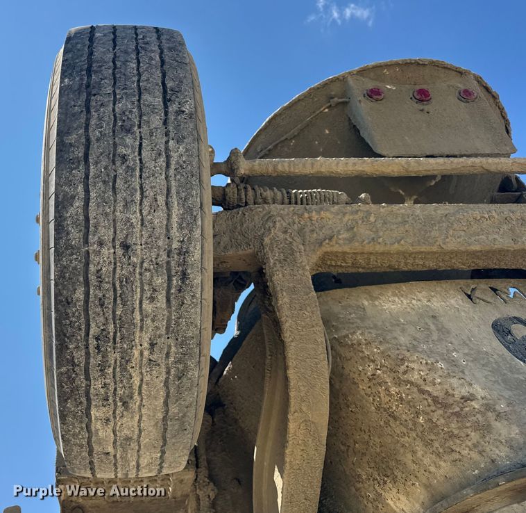 image for item ER0058 2009 Sterling L- Line ready mix truck