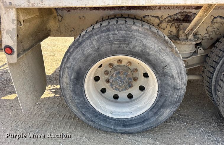 image for item ER0058 2009 Sterling L- Line ready mix truck