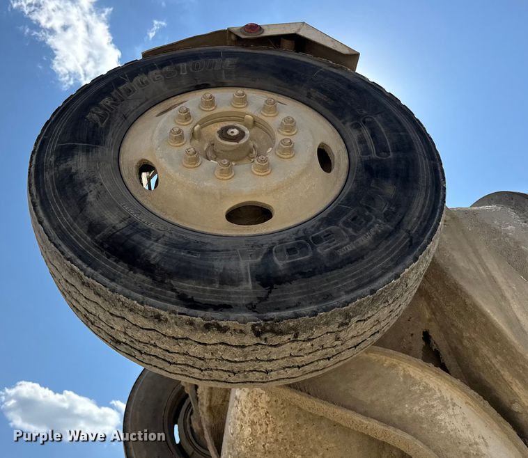 image for item ER0058 2009 Sterling L- Line ready mix truck
