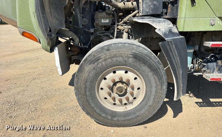 image for item ER0058 2009 Sterling L- Line ready mix truck