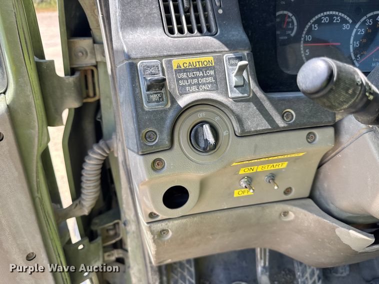 image for item ER0058 2009 Sterling L- Line ready mix truck