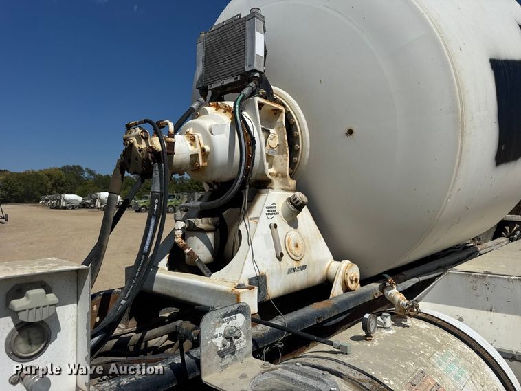 image for item ER0058 2009 Sterling L- Line ready mix truck