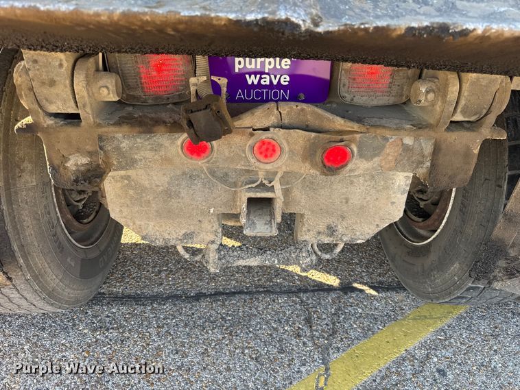 image for item ER0192 2005 Freightliner M2 dump truck