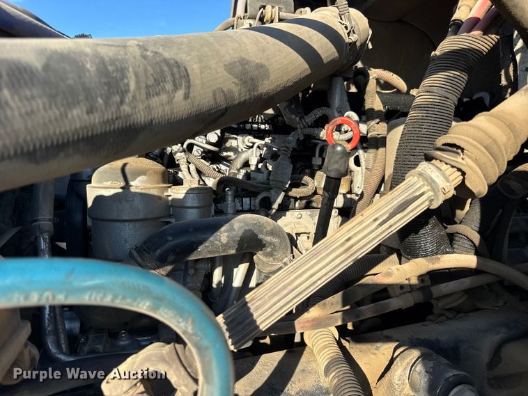 image for item ER0192 2005 Freightliner M2 dump truck