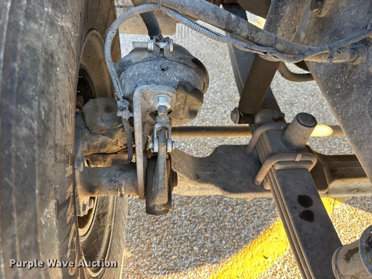 image for item ER0192 2005 Freightliner M2 dump truck