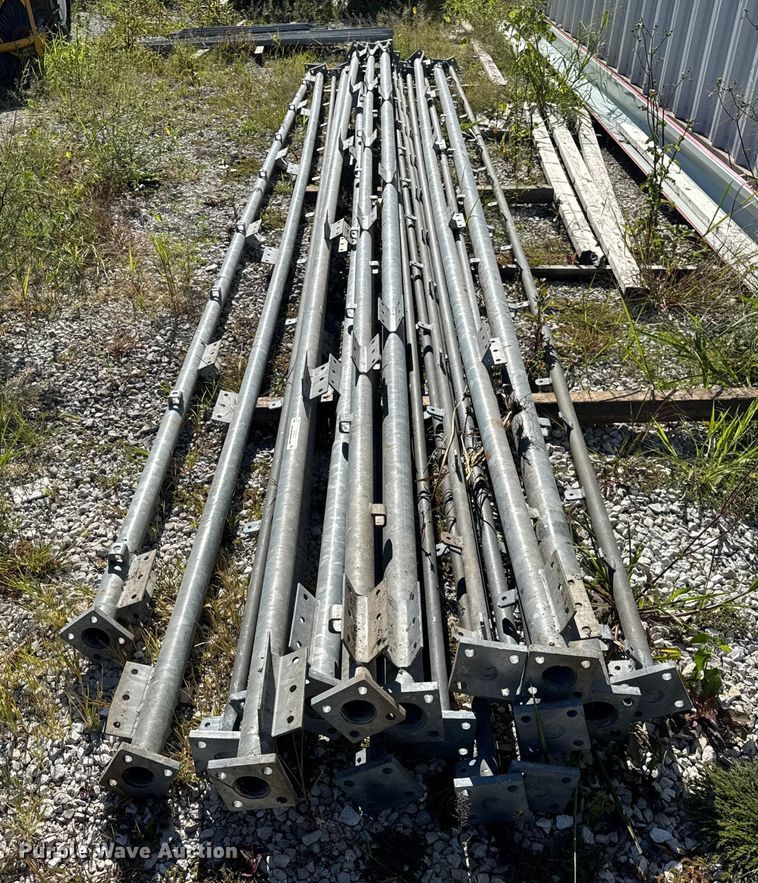 image for item ER0209 Freestanding 4 leg tower