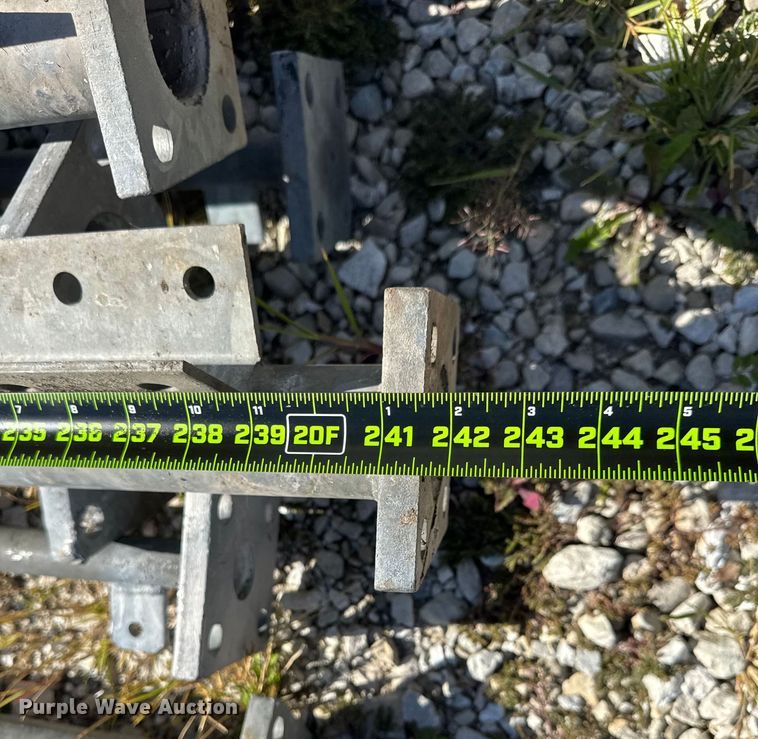 image for item ER0209 Freestanding 4 leg tower