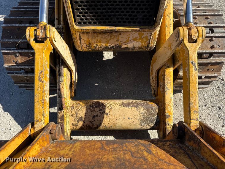 image for item ER0214 1981 John Deere 450C track loader