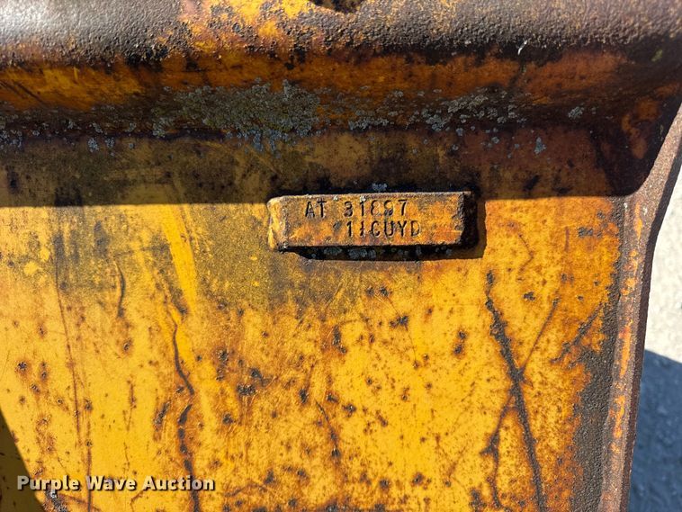 image for item ER0214 1981 John Deere 450C track loader