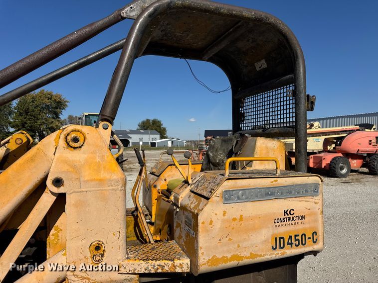 image for item ER0214 1981 John Deere 450C track loader