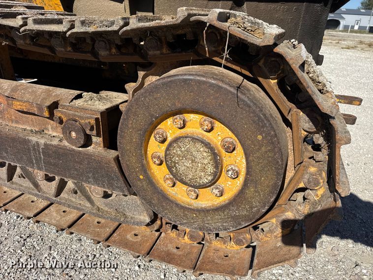 image for item ER0214 1981 John Deere 450C track loader