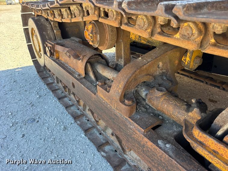 image for item ER0214 1981 John Deere 450C track loader