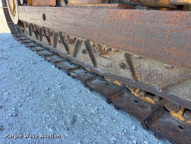 image for item ER0214 1981 John Deere 450C track loader