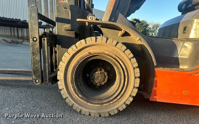 image for item ES5002 Toyota 8FGU25 forklift