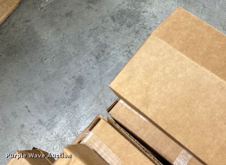 image for item ES5005 Lights and fixtures