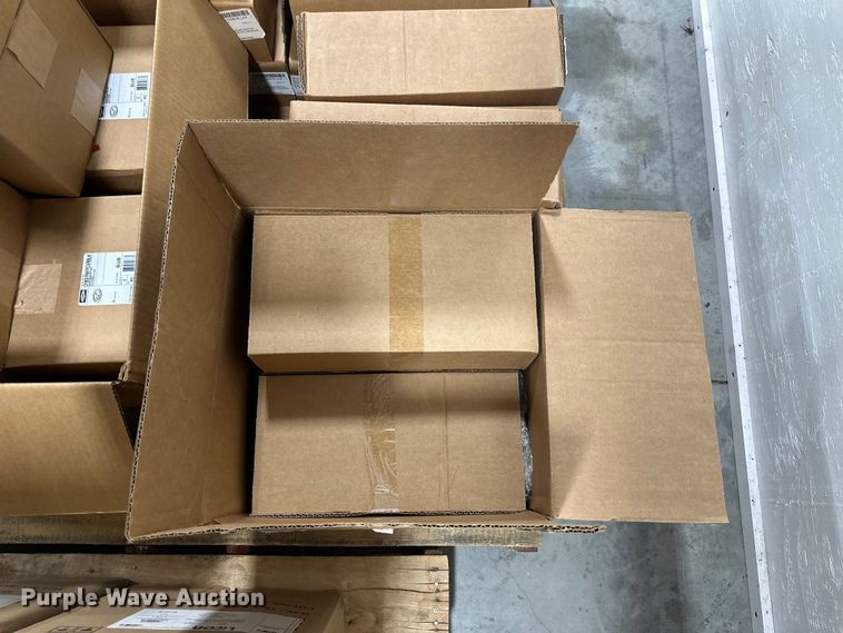 image for item ES5005 Lights and fixtures