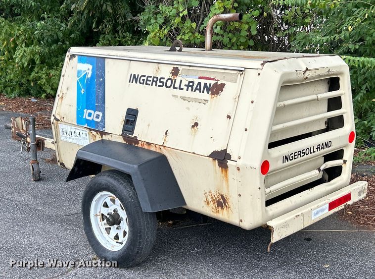 image for item ET3136 1994 Ingersoll-Rand P100DWD air compressor