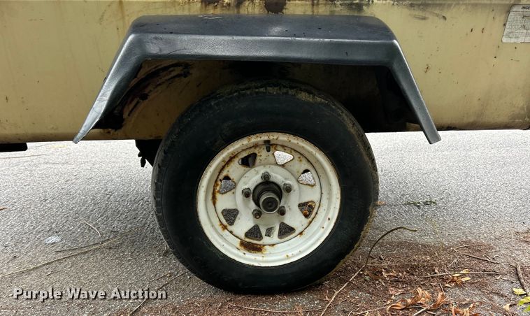 image for item ET3136 1994 Ingersoll-Rand P100DWD air compressor