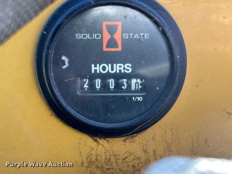 image for item ET3231 2006 Vermeer S600TX compact utility loader