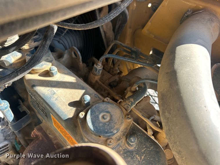 image for item ET3231 2006 Vermeer S600TX compact utility loader