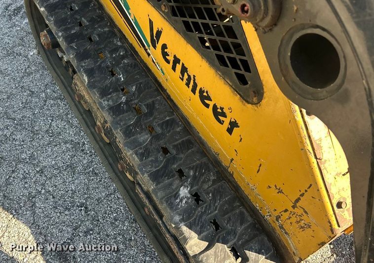 image for item ET3231 2006 Vermeer S600TX compact utility loader