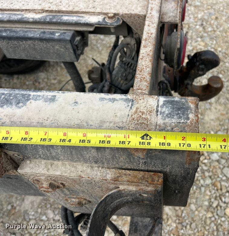 image for item ET3267 2006 Ford F750 Super Duty XL truck cab and chassis