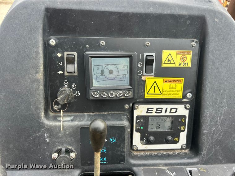 image for item ET3333 2015 Ditch Witch JT9 directional boring unit