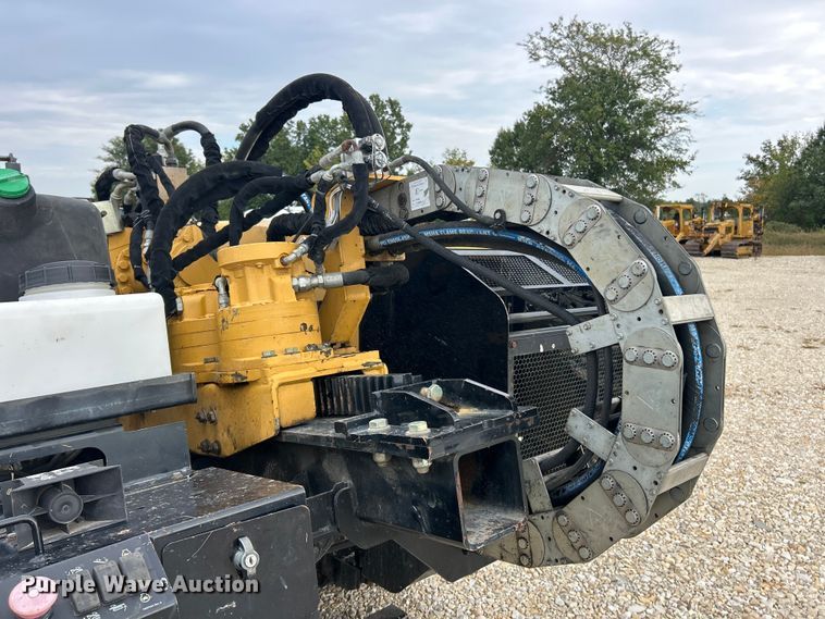 image for item ET3335 2013 Vermeer Navigator D24x40 Series II directional boring unit