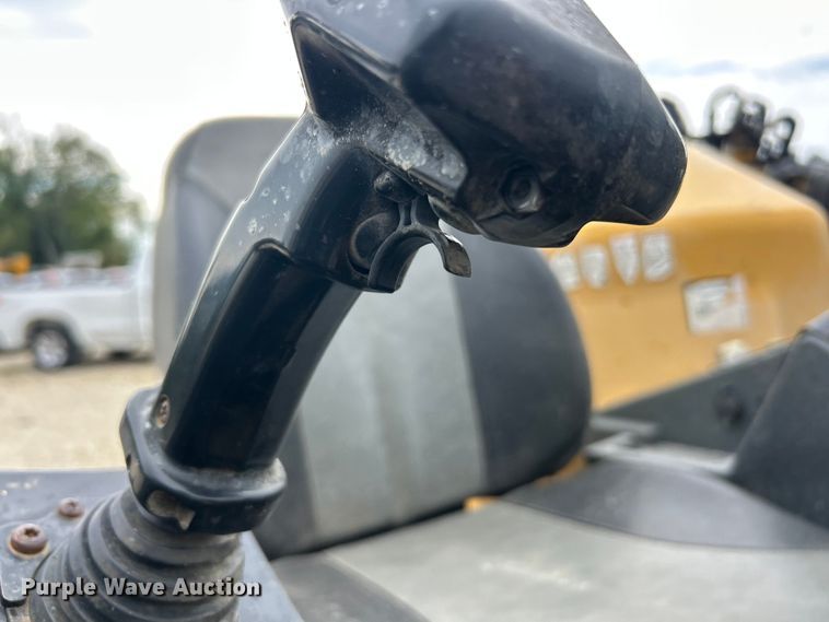 image for item ET3335 2013 Vermeer Navigator D24x40 Series II directional boring unit