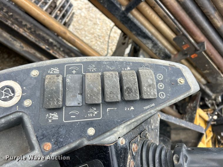 image for item ET3335 2013 Vermeer Navigator D24x40 Series II directional boring unit