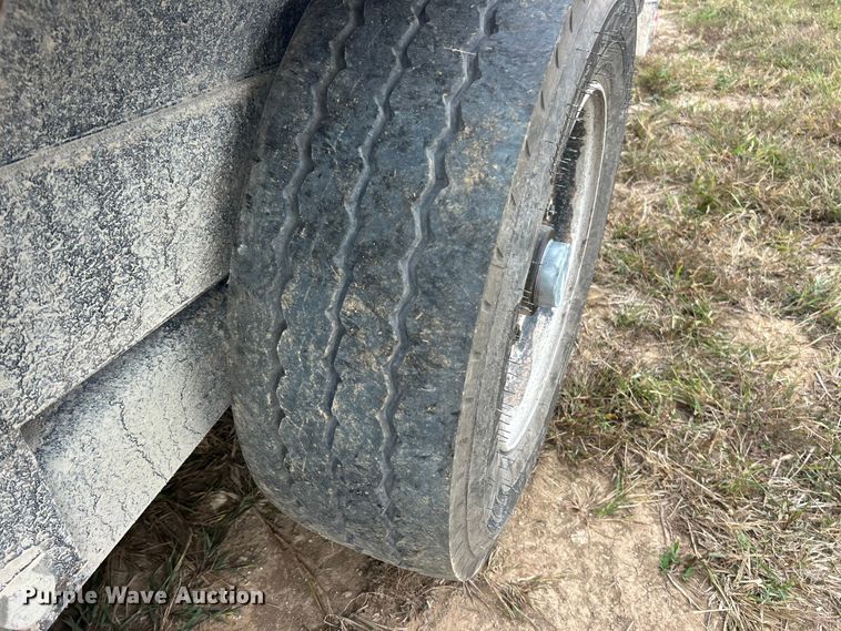 image for item ET3336 2008 Belshe BF11 equipment trailer