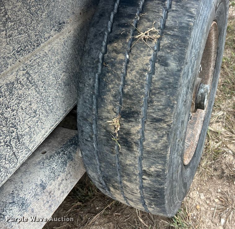 image for item ET3336 2008 Belshe BF11 equipment trailer