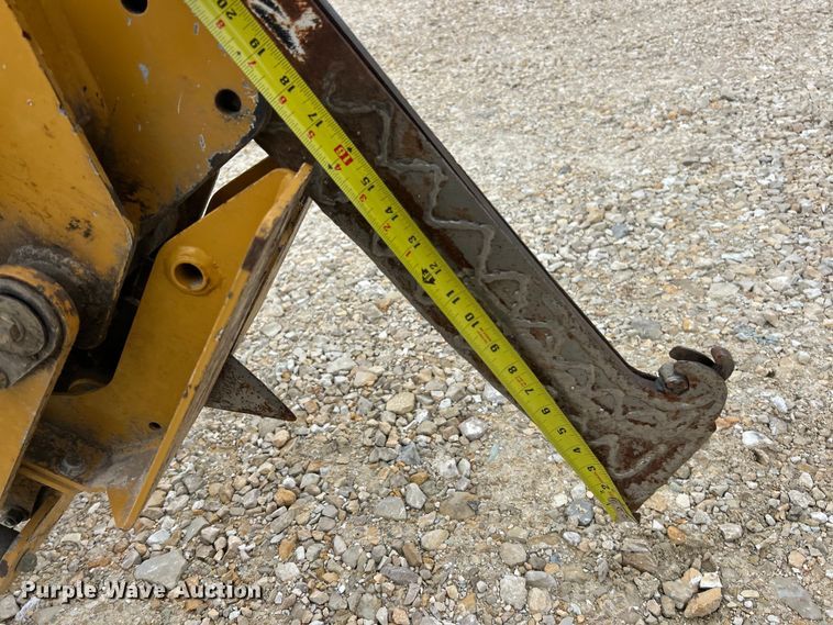 image for item ET3337 2017 Vermeer SPX25 vibratory cable plow