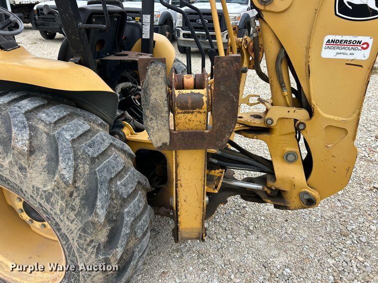 image for item ET3338 2004 John Deere 110 backhoe