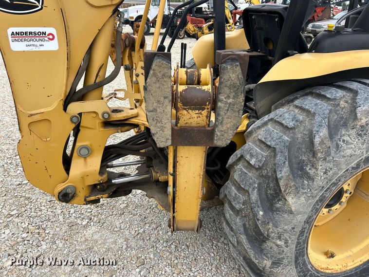 image for item ET3338 2004 John Deere 110 backhoe