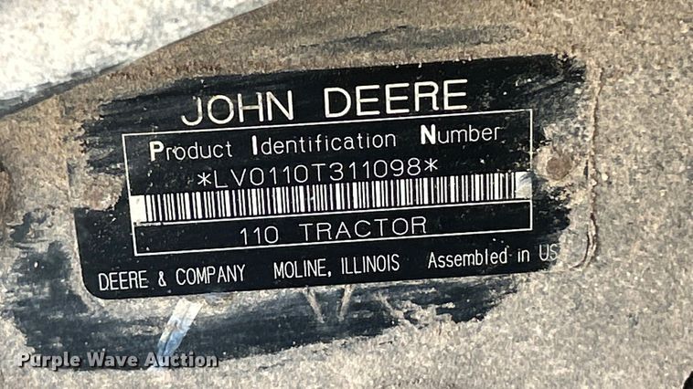 image for item ET3338 2004 John Deere 110 backhoe