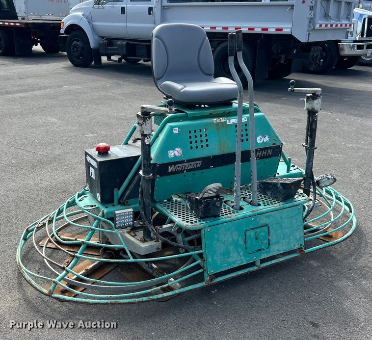 image for item ET3342 2017 Multiquip Whiteman HHNG5 power trowel