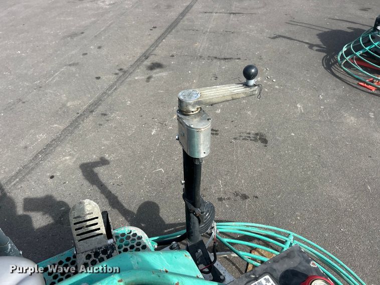 image for item ET3345 2017 Multiquip Whiteman HHNG5 power trowel